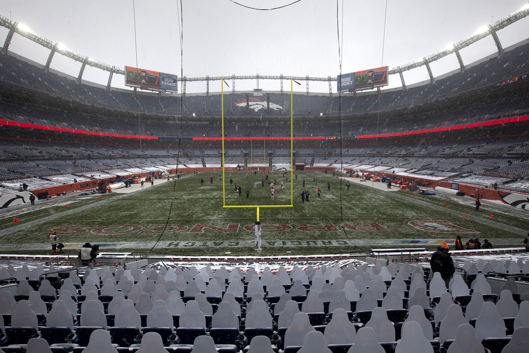 102620-news-broncos 04.jpg